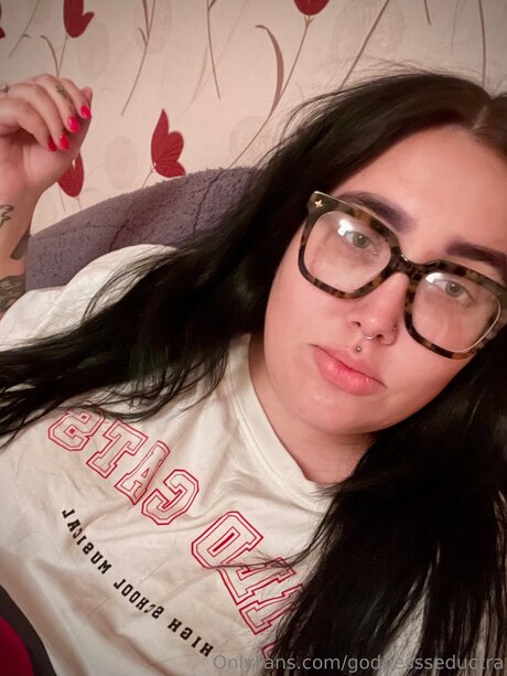 Goddessseductra only fans photos