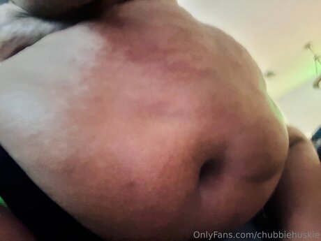 Chubbiehuskie onlyfans explicit content