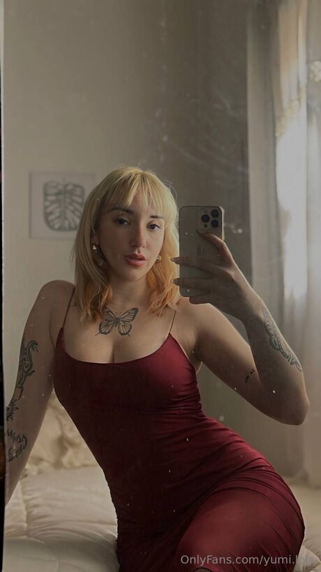 Yumi Lola onlyfans model