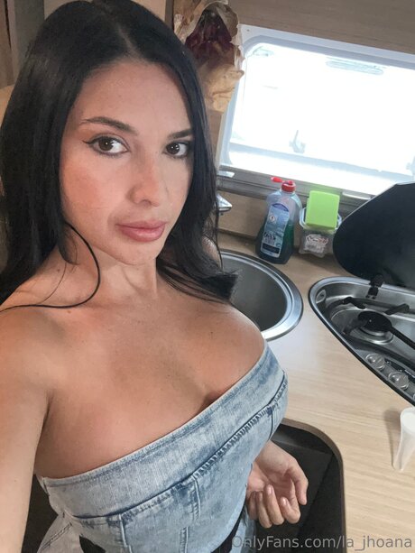 La Jhoana free onlyfans