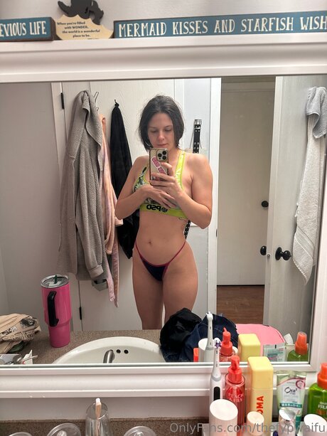 Thefypwaifu onlyfans posts