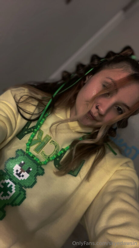 Skyedawsin nude onlyfans pics