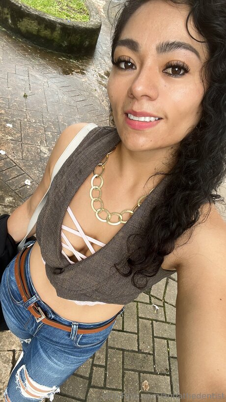 Annathedentist only fans leaks