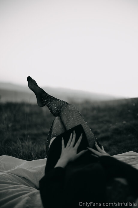 Sinfullsia naked leaked onlyfans