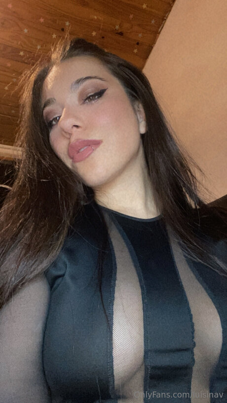 Luisinav nudes only fans