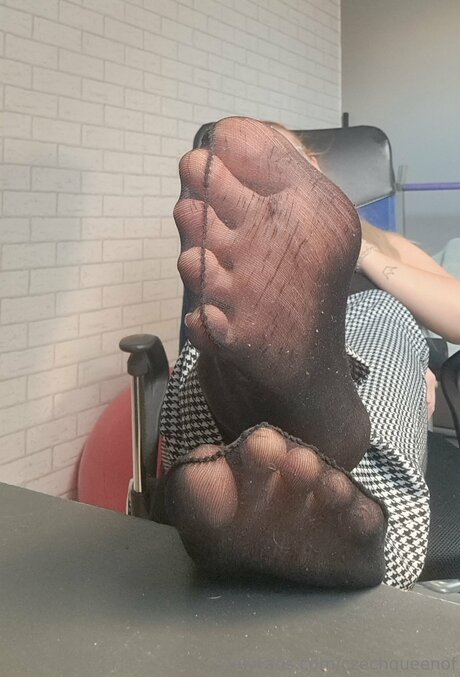 Czechqueenof naked onlyfans