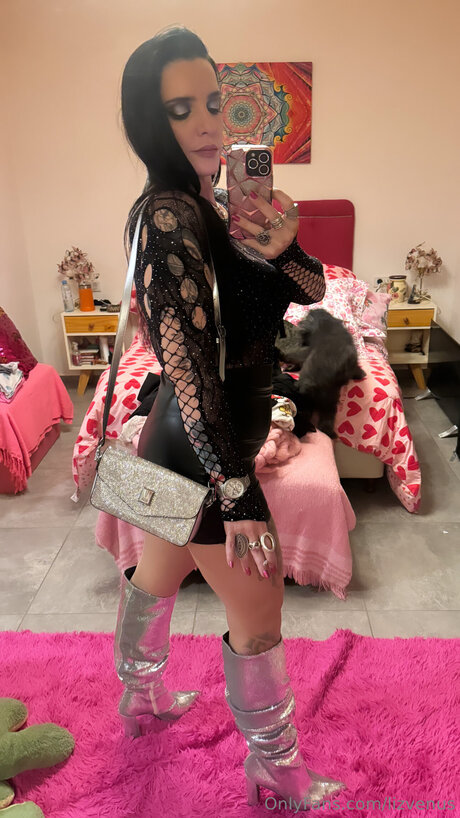 Lizvenus naked onlyfans leaked