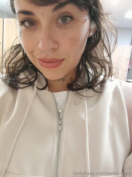 Anto Mey onlyfans sex leak