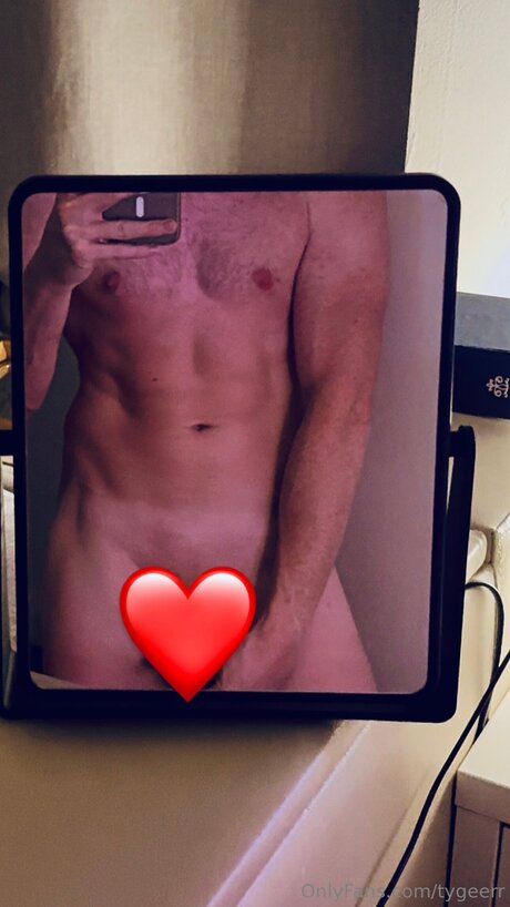 Tygeerr feet onlyfans