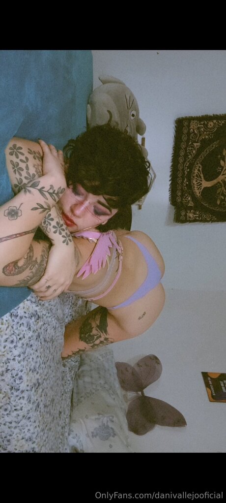 Danivallejooficial onlyfans xxx