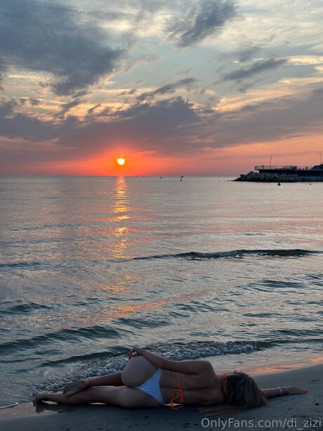 Di Zizi nude onlyfans leak