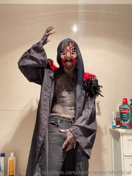Danteravencroftofficial onlyfans porn leaks