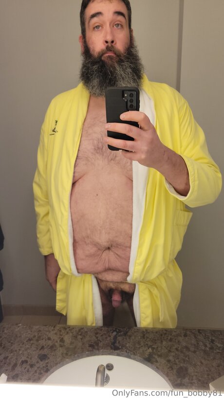 Fun Bobby81 pics onlyfans