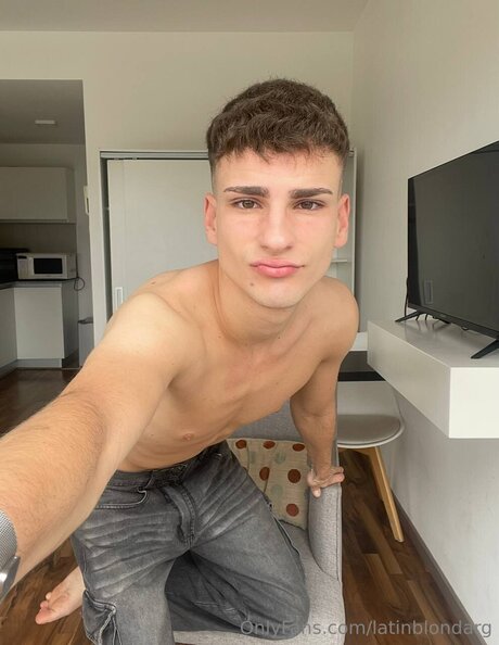 Latinblondarg onlyfans.