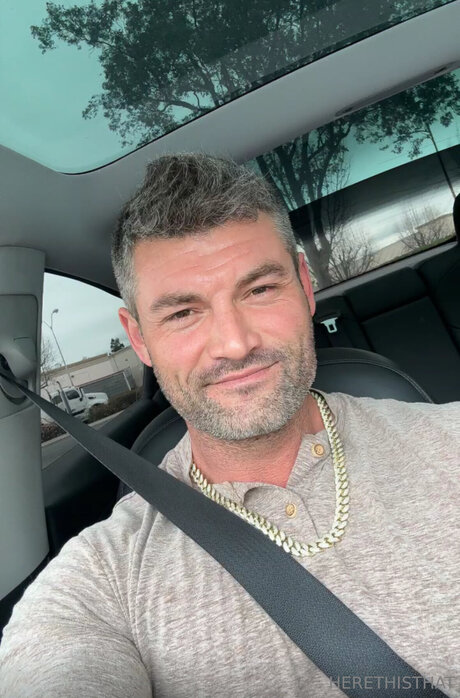 Herethisthat tits onlyfans