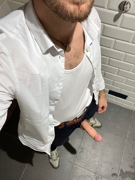 Victorobitch onlyfans picture