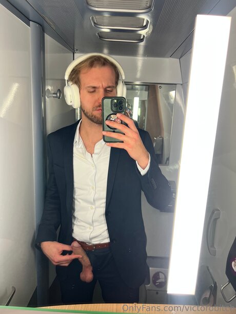 Victorobitch leaked onlyfans pics