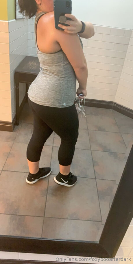 Foxybooafterdark onlyfans xxx