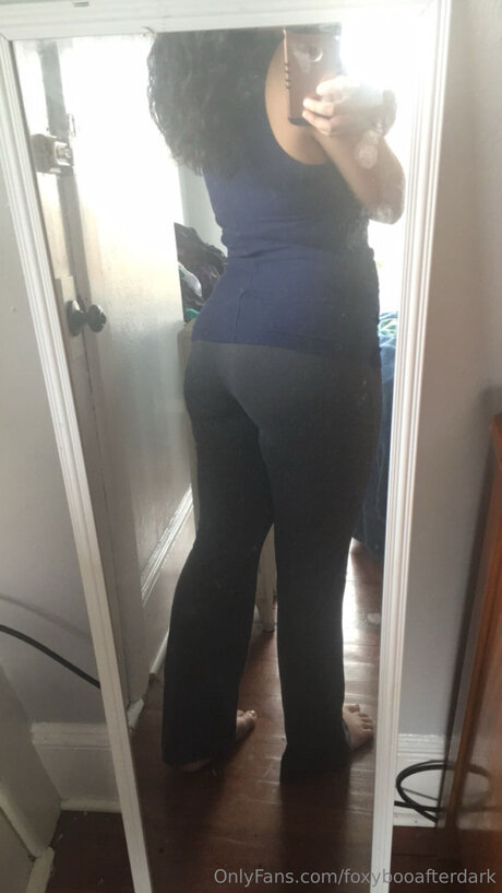 Foxybooafterdark onlyfans nude content