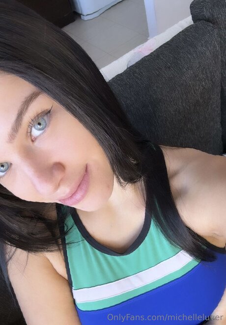 Gloomymichelle onlyfans leajs