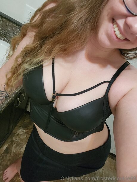 Frostedcookie69 xxx onlyfans