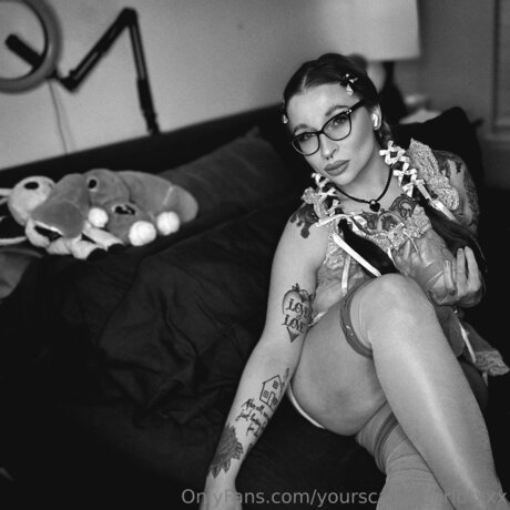 Yourscarletharlotxxx sex onlyfans