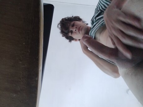 Santiboy naked onlyfans pics