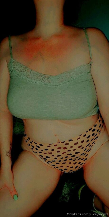 Juiceylucy87 onlyfans xxx