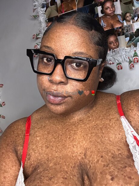 Freckledfantasy5 leak only fans