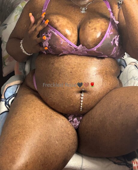 Freckledfantasy5 onlyfans leaked