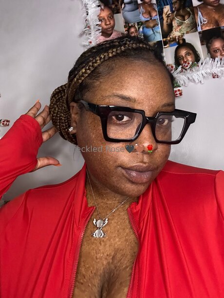 Freckledfantasy5 is on onlyfans