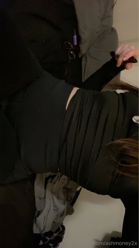 Ashmoney2x onlyfans pics