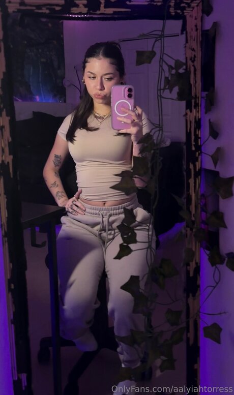 Aalyiahtorress nudes onlyfans leaks