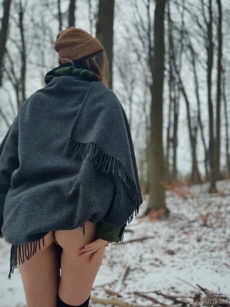 Miomio Uwu onlyfans topless