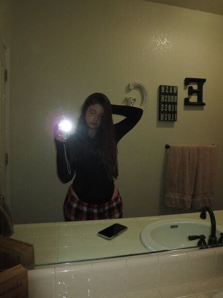 Onlyylucy onlyfans nude