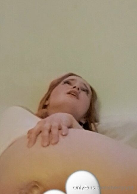 Cherrycvnt onlyfans nudes leaked