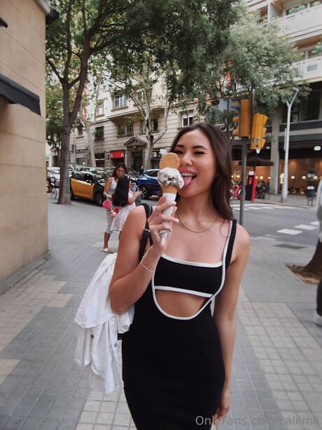 Caliiroll onlyfans leaks nudes