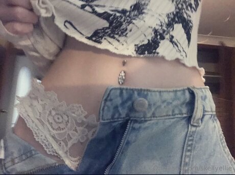 Skellyellie onlyfans strip tease