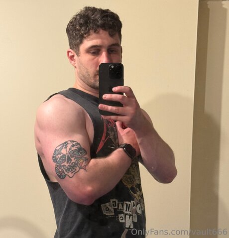 Vault666 nude onlyfans leaks