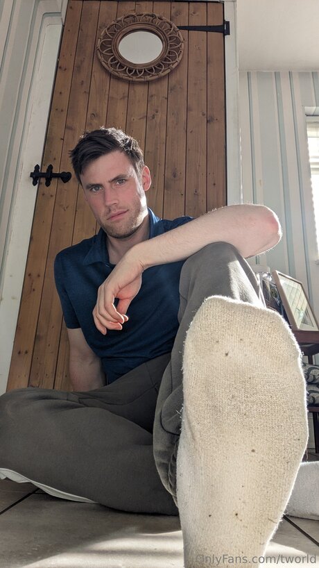 Tworld only fans pics