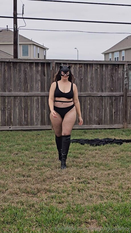 Thesixfigurerebel onlyfans leaks.