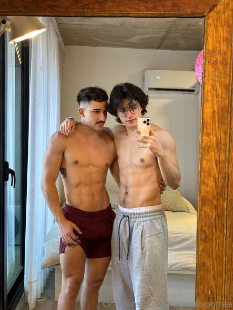 Dragonrojoofree only fans leaked porn