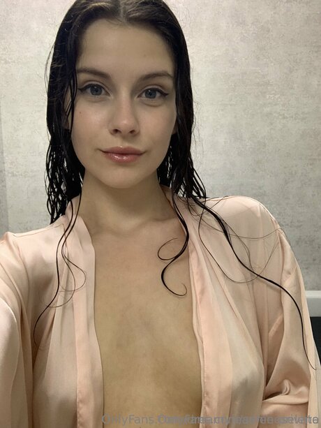 Seleneselena onlyfans explicit content