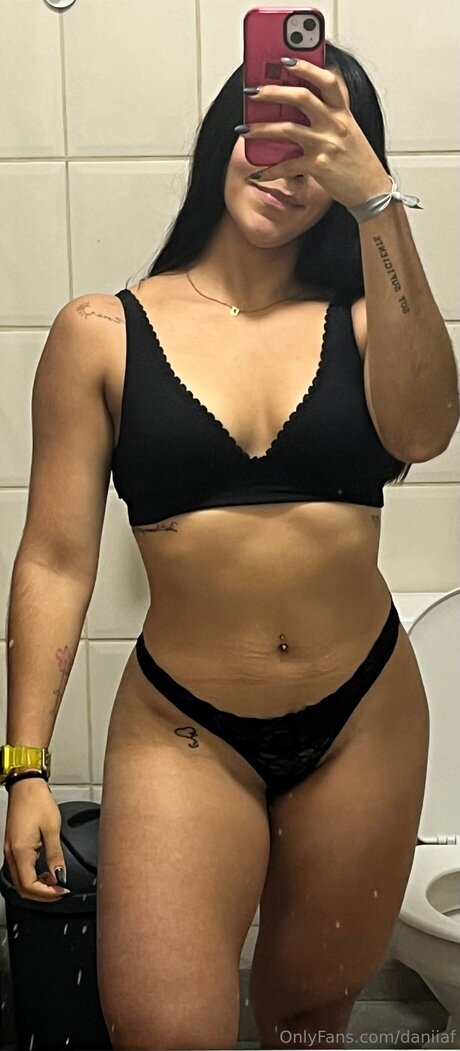 Daniiaf onlyfans content type