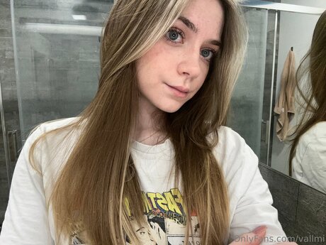 Vallmi onlyfans explicit content