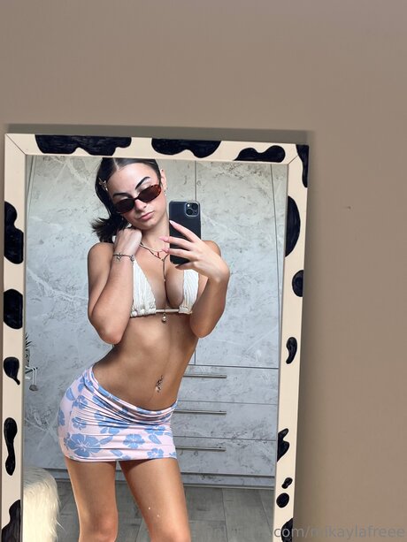Mikaylafreee onlyfans nude