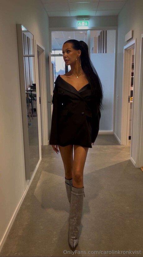 Carolinkronkvist onlyfans for free