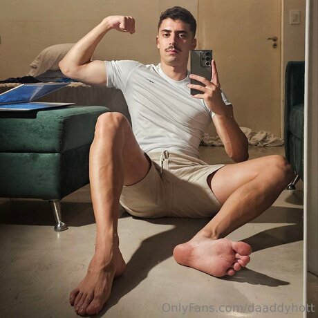 Daaddyhott onlyfans images
