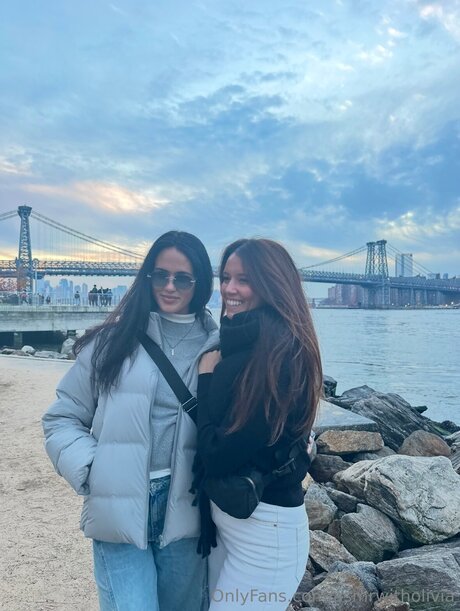 Asmrwitholivia nudes onlyfans