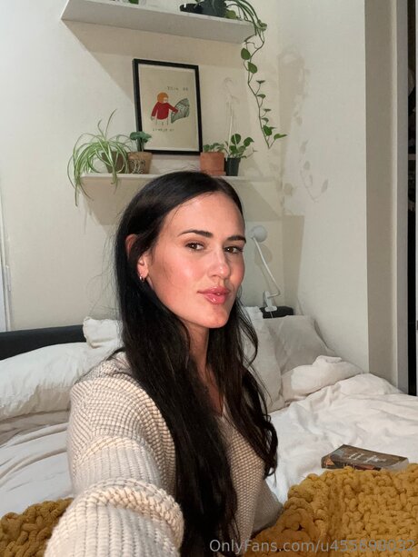 Asmrwitholivia onlyfans nude porn